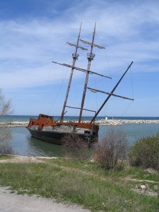 Old ship (front)